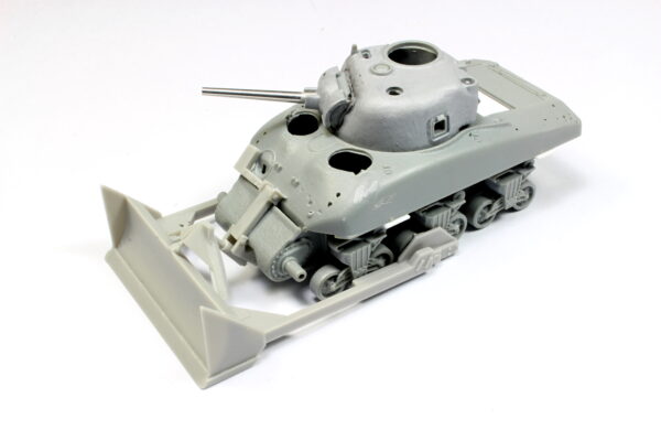 Dozer blade for M4 Sherman 1/72 - Image 2