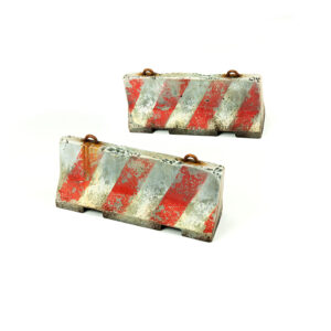 Concrete road barriers 1/72